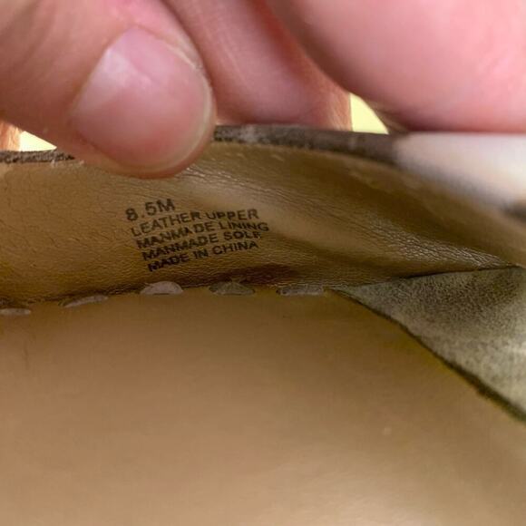 Alex Marie Gold Cream Peep-Toe Heels Size 8.5 - Picture 7 of 10